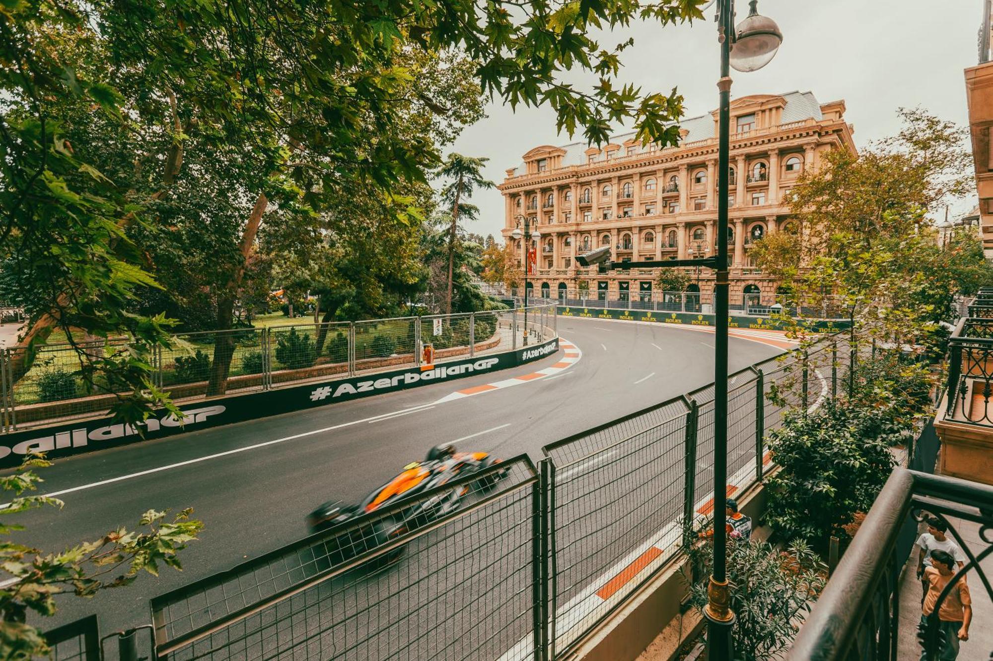 Center Hotel Baku Exterior photo