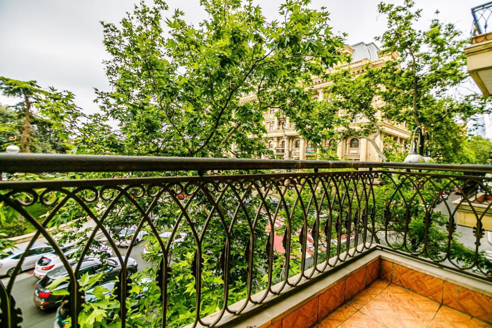 Center Hotel Baku Exterior photo