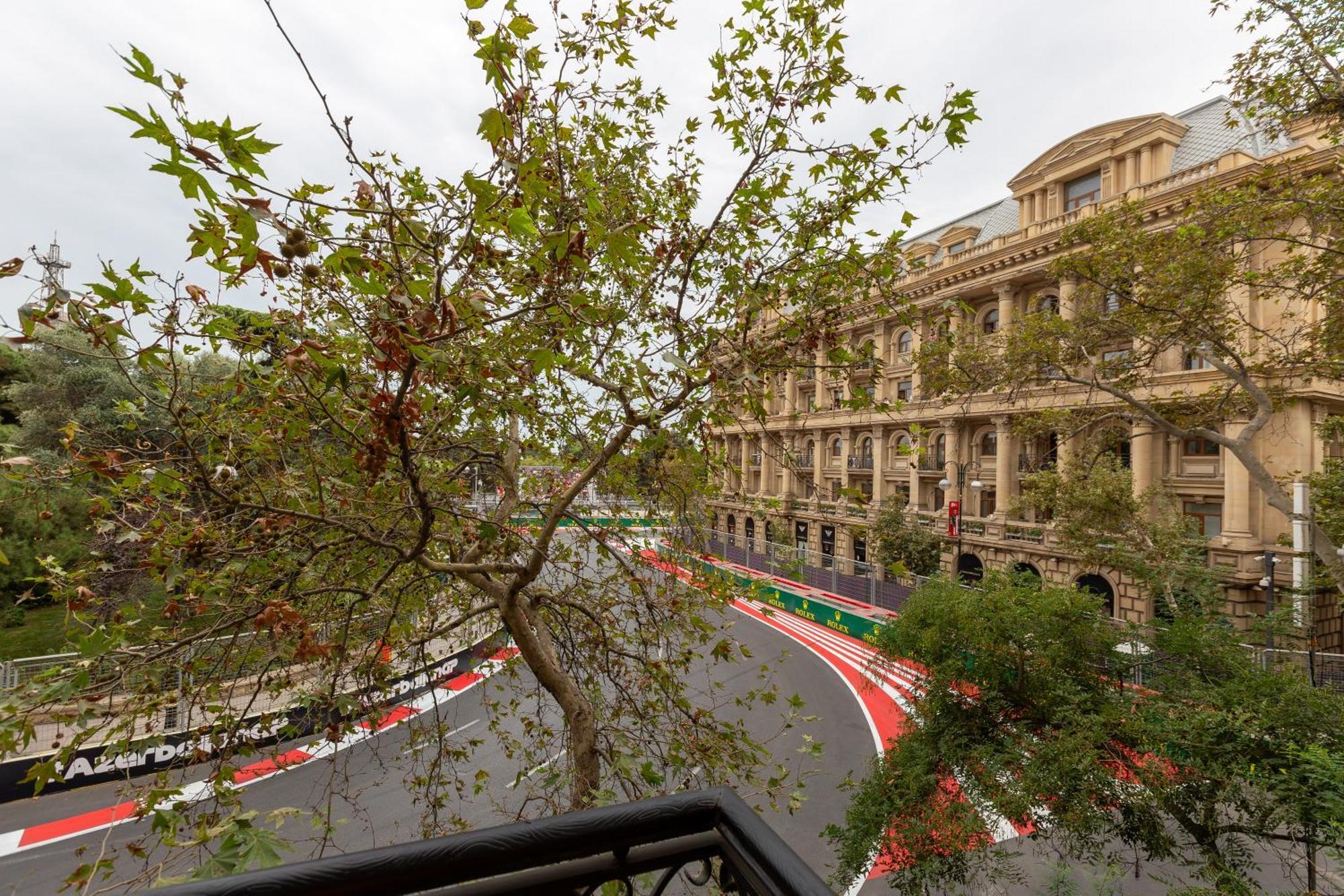 Center Hotel Baku Exterior photo