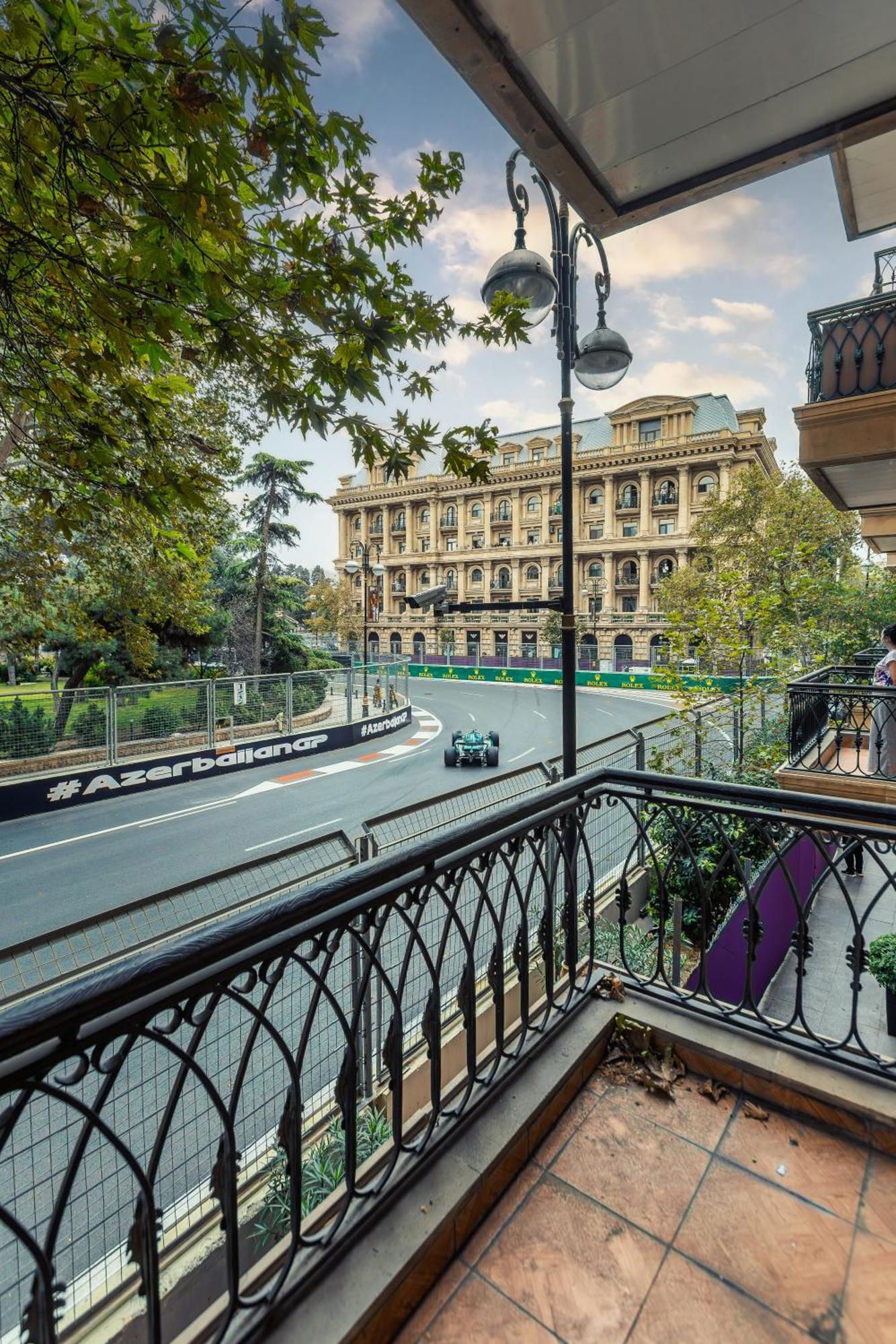 Center Hotel Baku Exterior photo